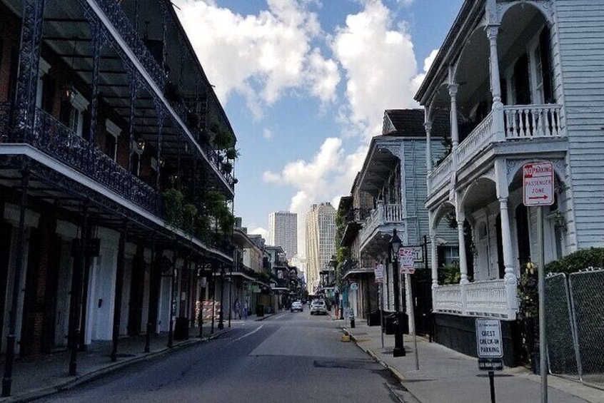 New Orleans French Quarter and Garden District Bike Tour