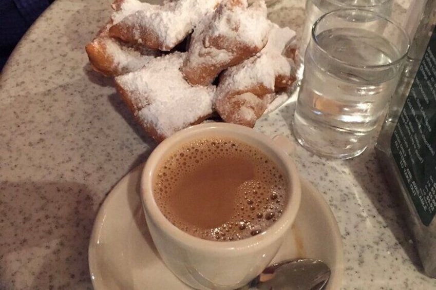 French Quarter History Tour with Cafe Du Monde Option in New Orleans