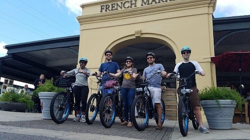 Tour en bicicleta eléctrica criolla de Nueva Orleans