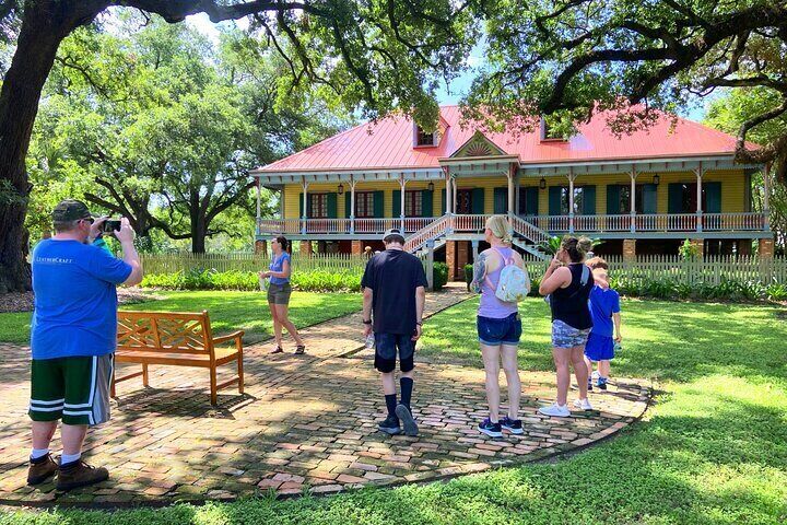 Start of Tour - Laura Plantation's Maison Principale