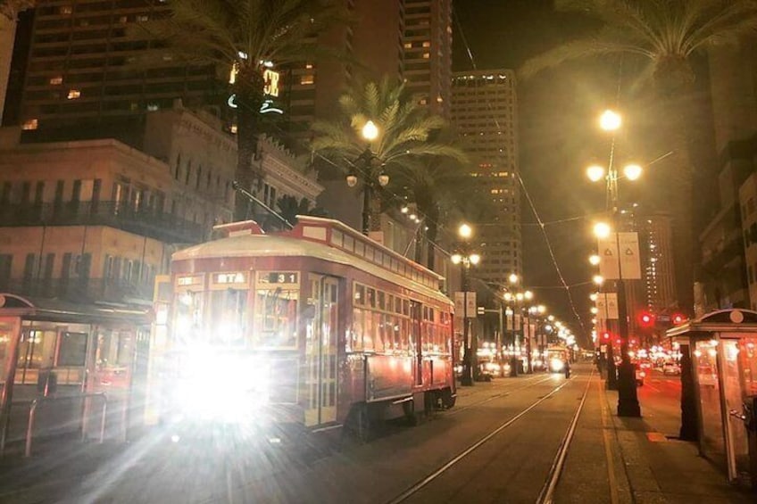 Jingle Bells New Orleans History and Beer Walking Tour