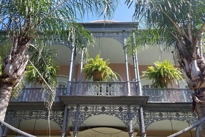 Tour para grupos pequeños por el glamuroso distrito de los jardines