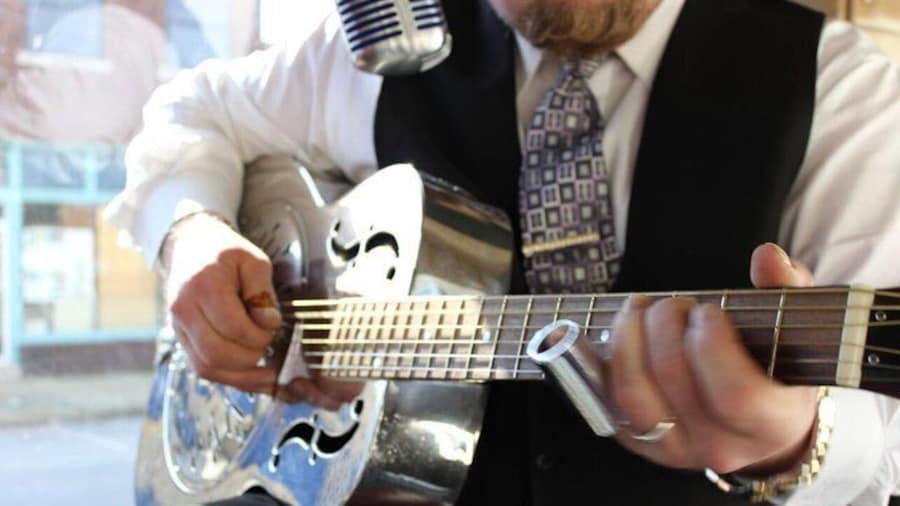 Memphis Mojo Music Bus Tour