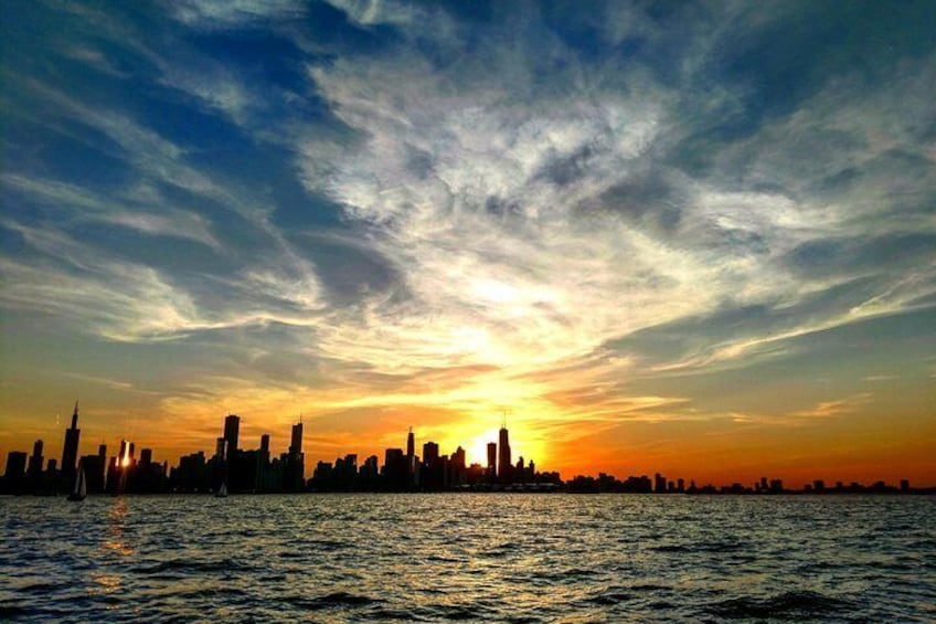Mesmerizing sunsets silhouette the Chicago skyline