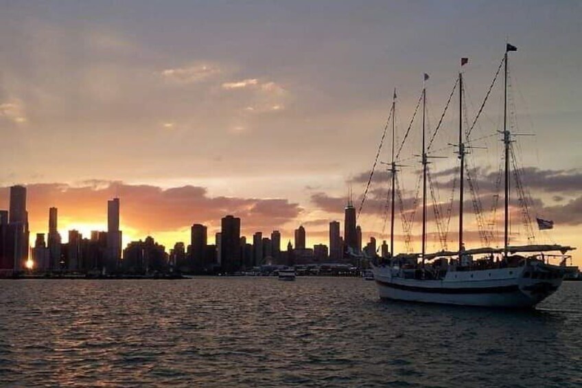 Chicago’s Famous Friday Night Pirates Pub Sail Aboard 148' Tall Ship Windy