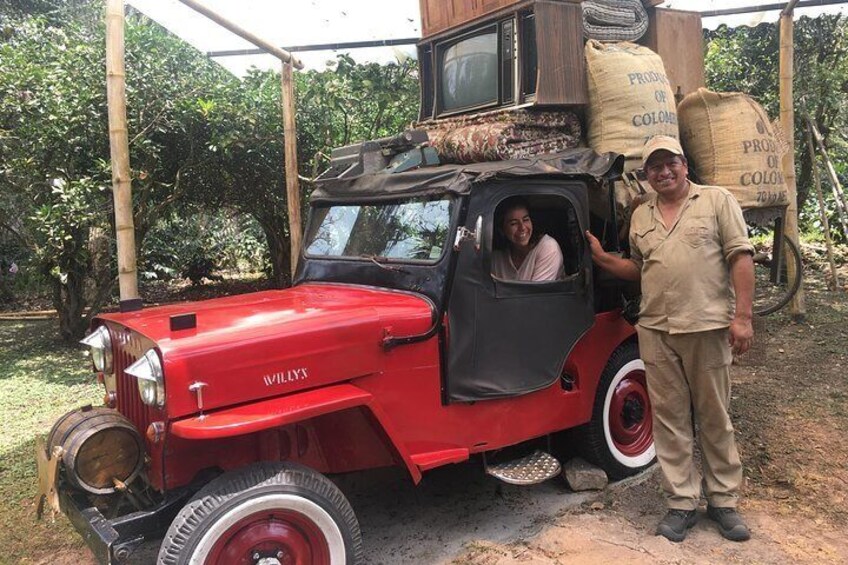 Inside the coffee plantation as a coffee farmer!