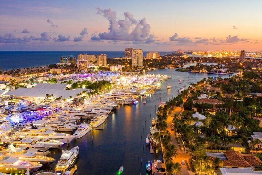 Venice of America Tour | Millionaire's Row | Complimentary Drinks