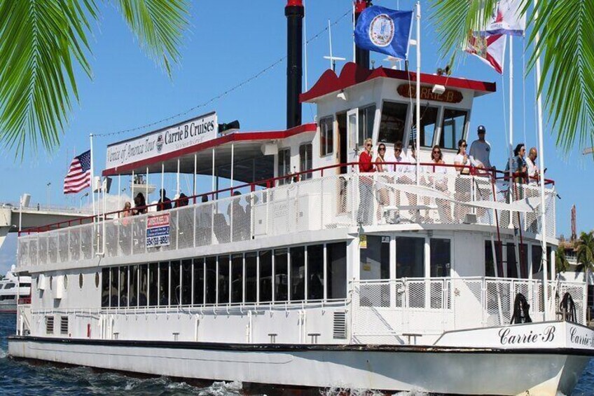 "The Original Venice of America Tour" for over 30 years! 115' Largest in Fort Lauderdale! AC/Sun/Shade 
Big Clean Comfortable! (Clean restrooms on board)
FULL BAR/Big hot dogs, Pretzels Snacks, more!