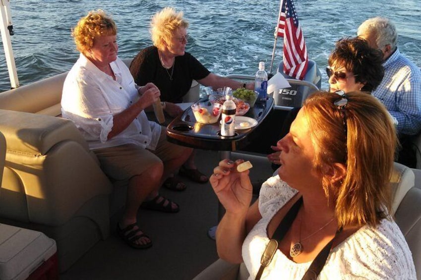 Shared 1-1/2 Hr Small Group Sunset Cruise of St. Pete Beach