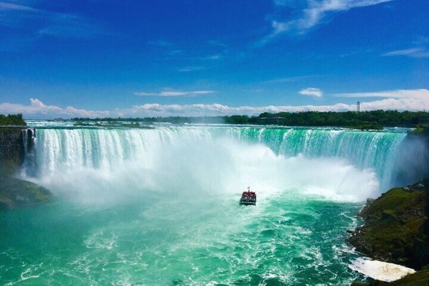 Hornblower Niagara City Cruise (optional activity from May-November)