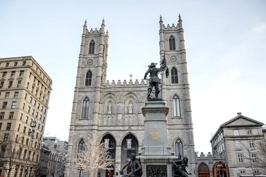 History Walking Tour of Old Montreal
