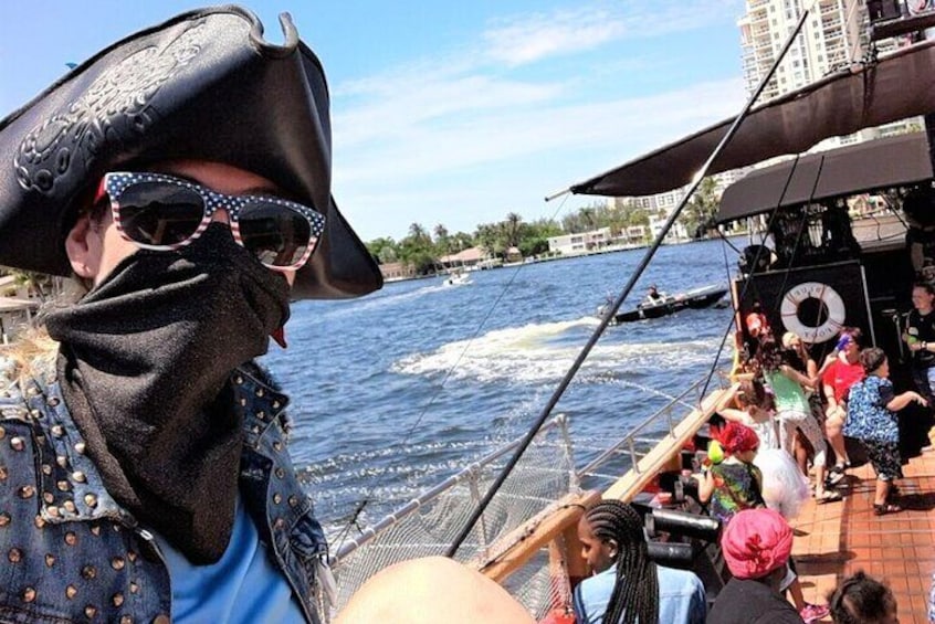 1-Hour Interactive Pirate Cruise in Ft. Lauderdale (arrive 30 minutes early)