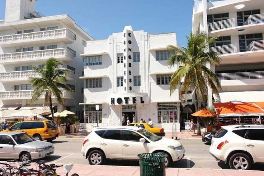 South Beach Cultural Food and Walking Tour