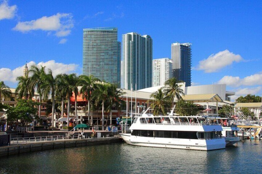 City Half Day Tour of Miami by Bus with Sightseeing Cruise