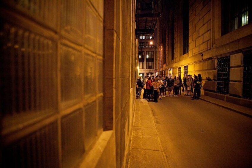 Explore Old Montréal at night in a unique way