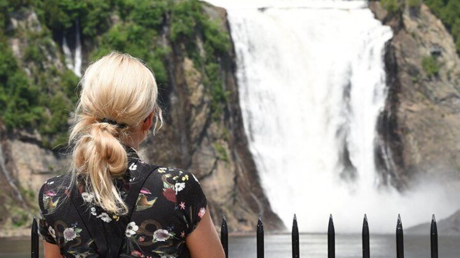 Half-Day Trip to Montmorency Falls and Ste-Anne-de-Beaupré from Quebec city