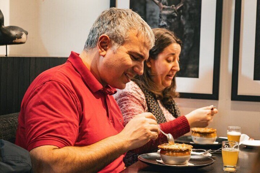 Evening Gourmet Tour 5 Course Dinner - History and Food in Old Quebec City