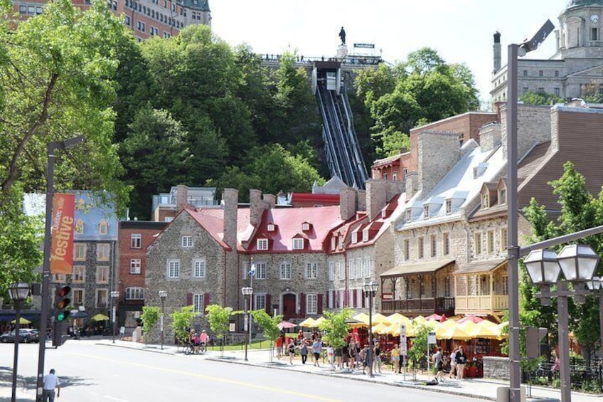 Place Royale, one of the stop