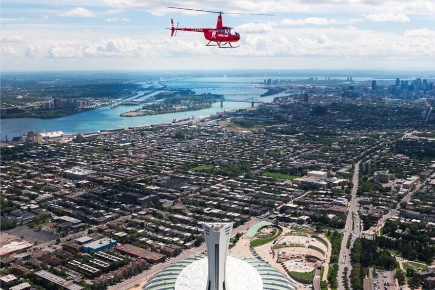 Helicopter Tour Over Montreal