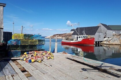Peggy's Cove Tour with Lobster Roll Lunch