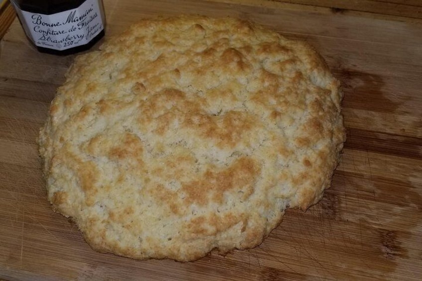 Hot fresh bannock served nightly
