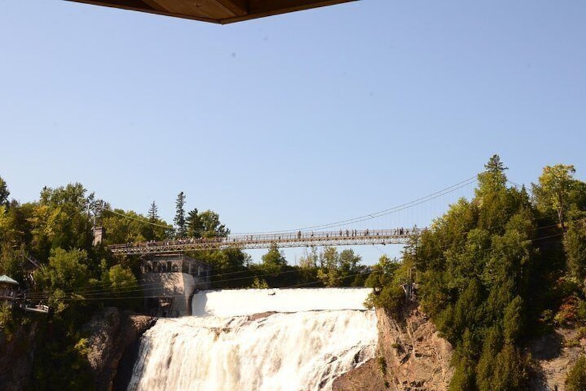 The suspended bridge where you will have a walk!