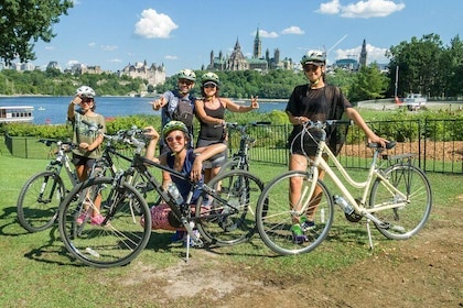 2-Hour Ottawa Express City Bike Tour