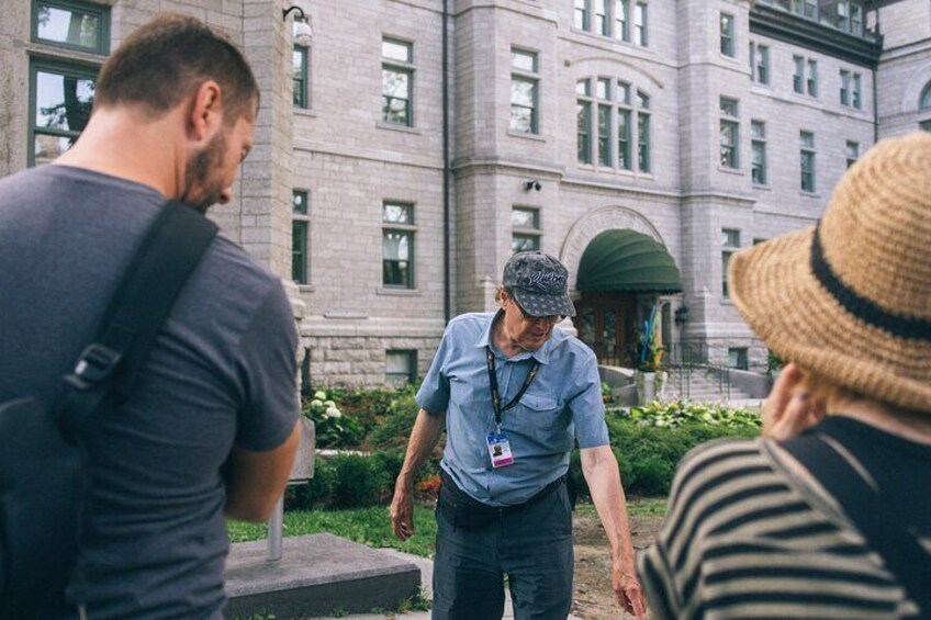 Private Guided Quebec City Walking Tour with Funicular Included