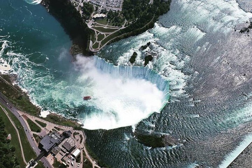 Niagara Falls Grand Helicopter Adventure