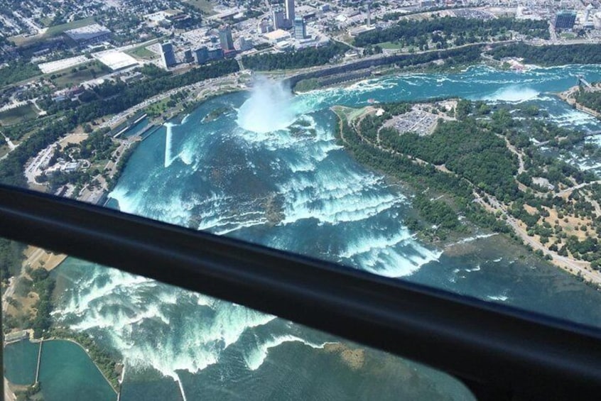 Niagara Falls Grand Helicopter Adventure