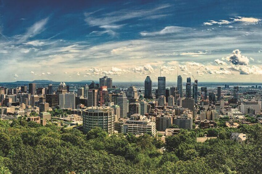 Montreal: Private Tour with a Local Guide