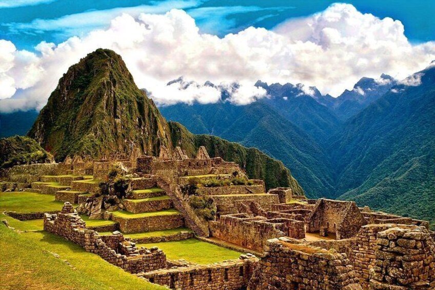 4-Day: All Included Private tour - City Tour, Sacred Valley & MachuPicchu