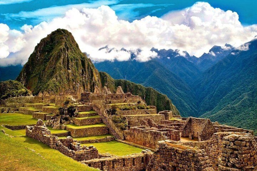 4-Day: All Included Private tour - City Tour, Sacred Valley & MachuPicchu