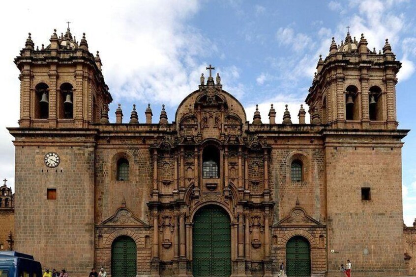 4-Day: All Included Private tour - City Tour, Sacred Valley & MachuPicchu