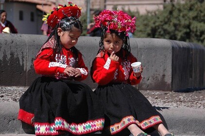 Best Cusco walking tour: dinner street food tasting