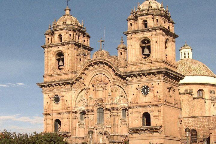 Private Walking Tour: Cusco City Sightseeing and San Pedro Market