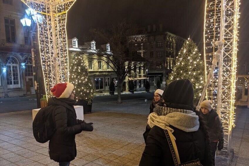 Christmas Walking Tour in Old Montreal