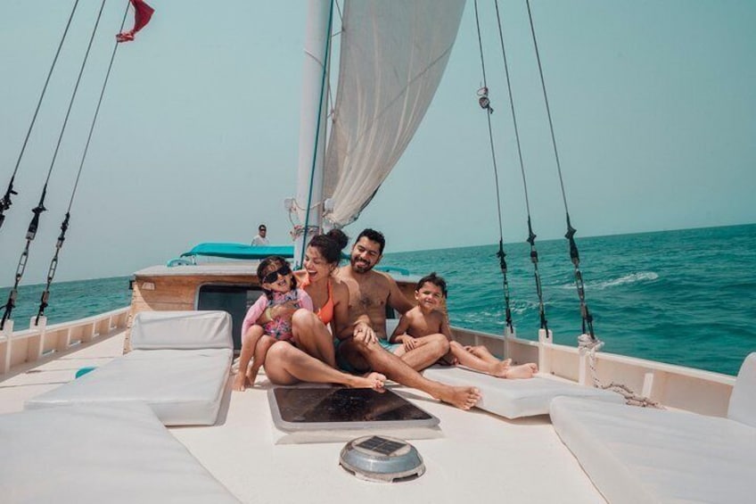 Making memories in Belize on the Sirena Azul Sailboat