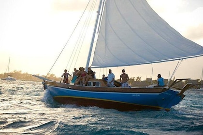 Ambergris Caye Sunset Sail Tour on the 40' Sirena Azul Sailboat