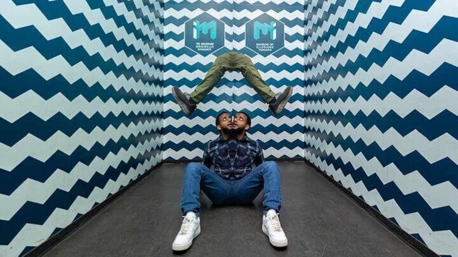 Museum of Illusions Admission in Toronto