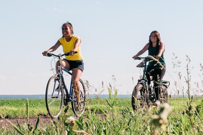 Rent Bikes on Ile d'Orleans- The highlight of your vacation !