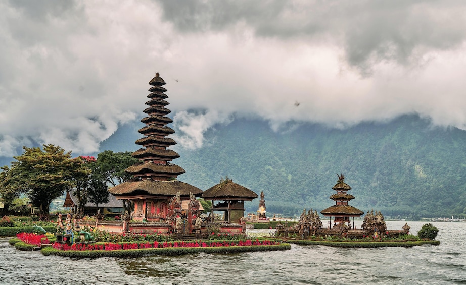 Wonders of Bali Full Day Private Tour including Lunch