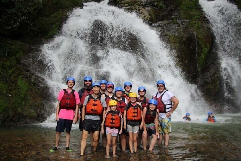 Whitewater Rafting Savegre Class II-III plus Waterfall Manuel Antonio