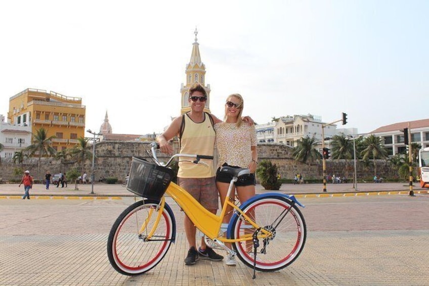 Free Biking Tour Cartagena! 