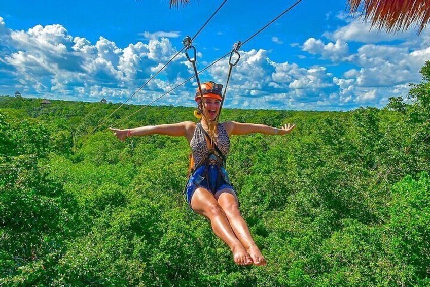 Enjoy our zip-line circuit, within this sustainable eco-park