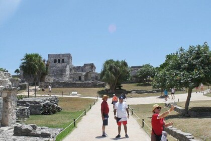 Private Tour: 2 Mayan cities in one day, Tulum and Coba