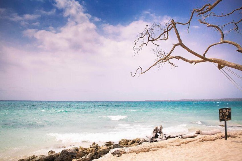 Playa Blanca in Baru Island