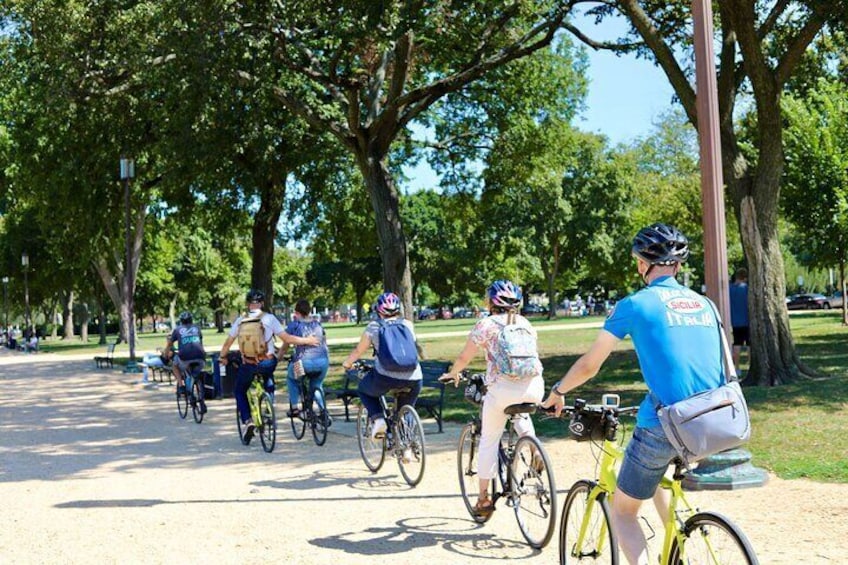 Washington DC Capital Sites Bike Tour