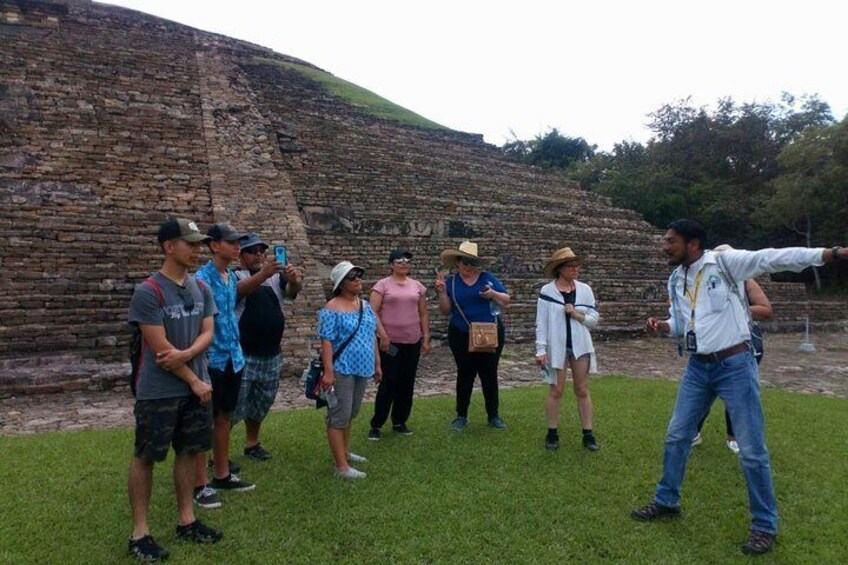 Tajin Ruins Day Trip and Vanilla Factory Experience