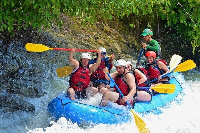 Savegre River Rafting Class II-III from Manuel Antonio